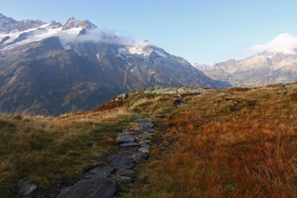 Blick zur Sustenpassstrasse